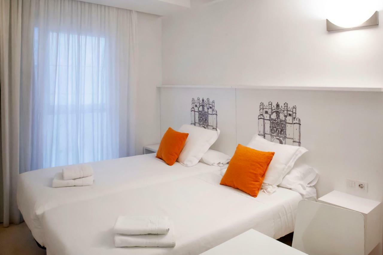 Maria Salome Aparthotel Burgos Bagian luar foto