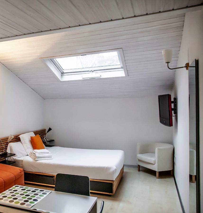 Maria Salome Aparthotel Burgos Bagian luar foto