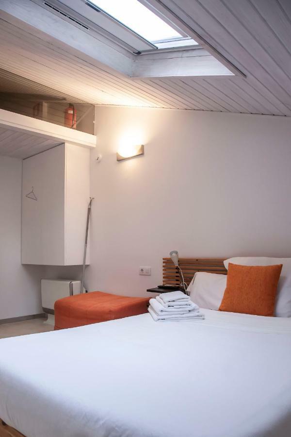 Maria Salome Aparthotel Burgos Bagian luar foto