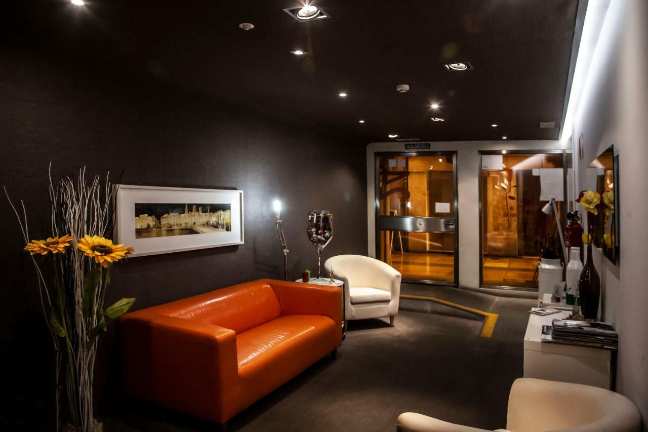 Maria Salome Aparthotel Burgos Bagian luar foto